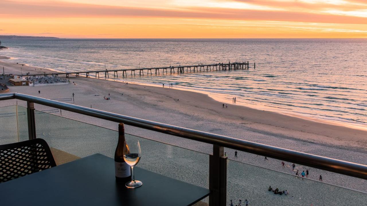 Oaks Glenelg Plaza Pier Suites Adelaide Buitenkant foto