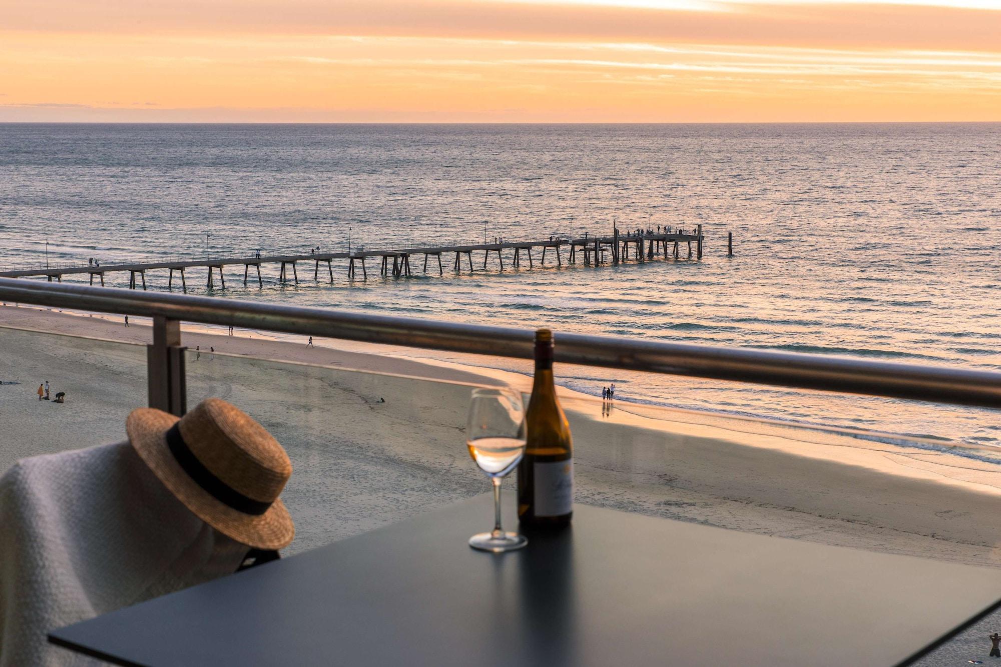 Oaks Glenelg Plaza Pier Suites Adelaide Buitenkant foto